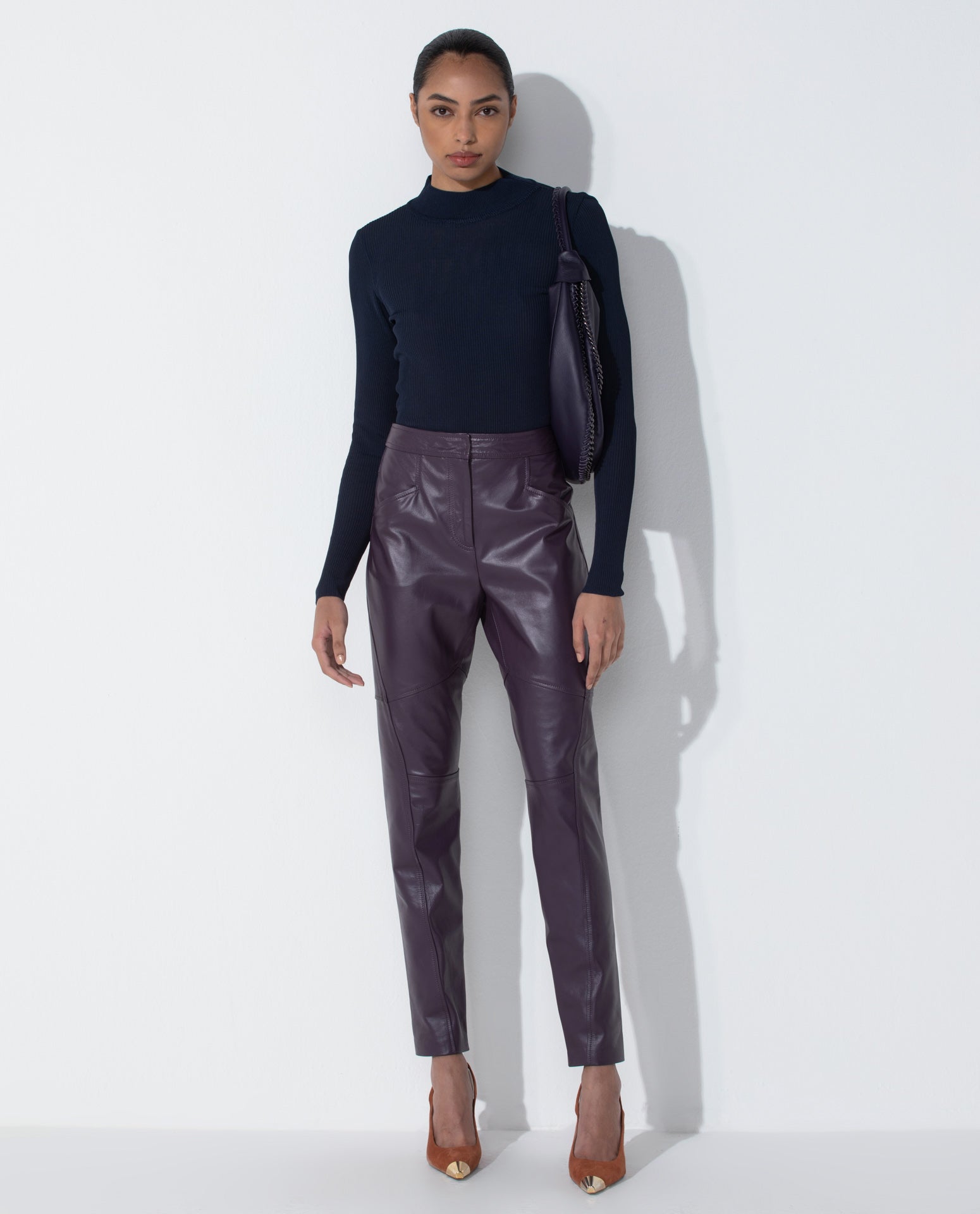 Blusa Lafort Gola Alta Letícia Tricot London Stories