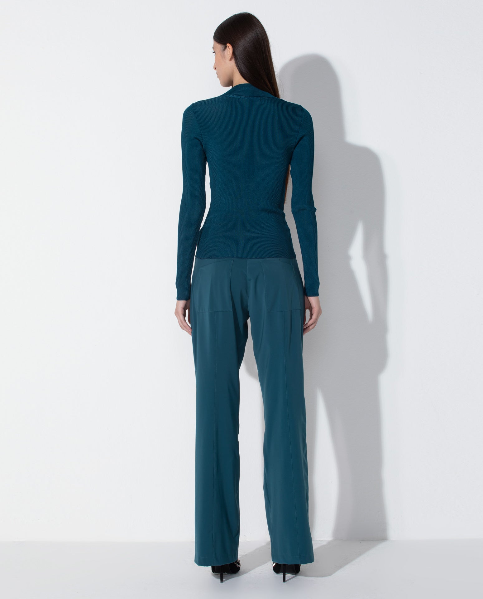 Blusa Lafort Gola Alta Letícia Tricot London Stories