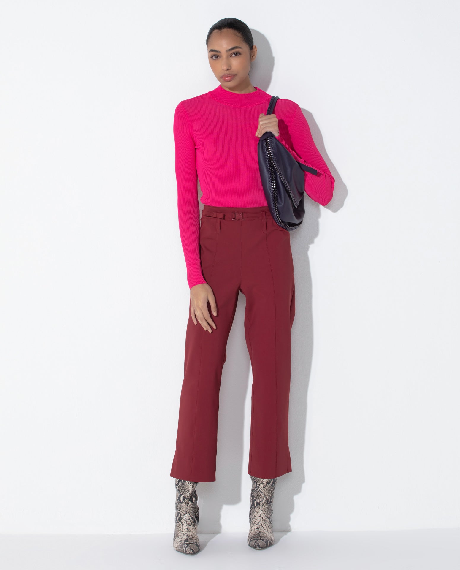 Blusa Lafort Gola Alta Letícia Tricot London Stories