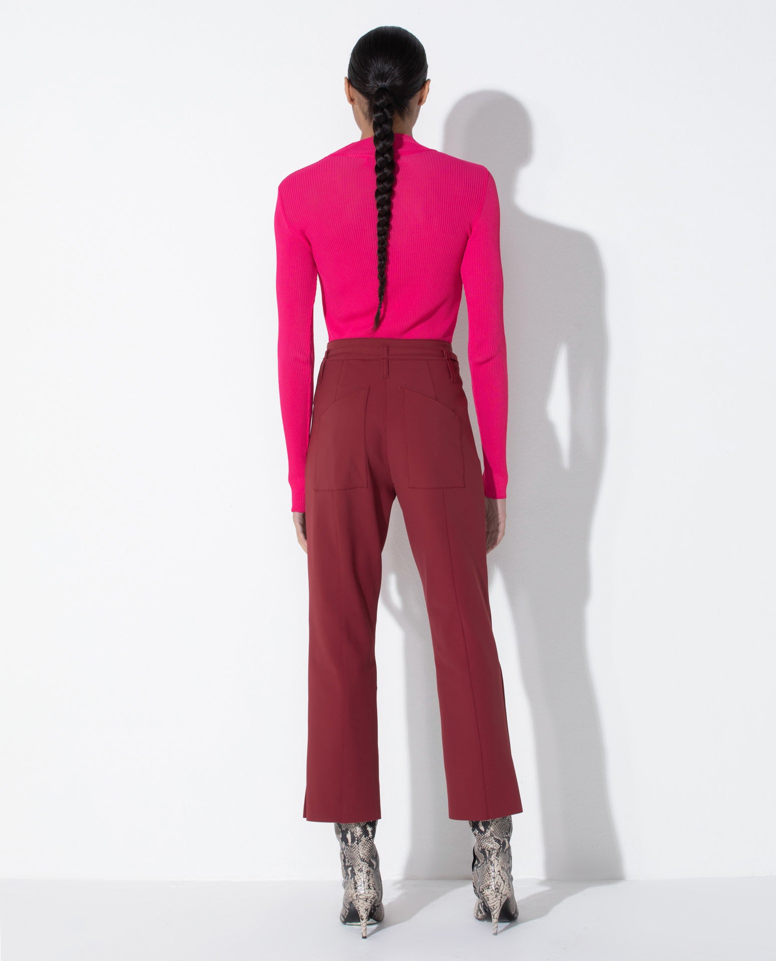 Blusa Lafort Gola Alta Letícia Tricot London Stories