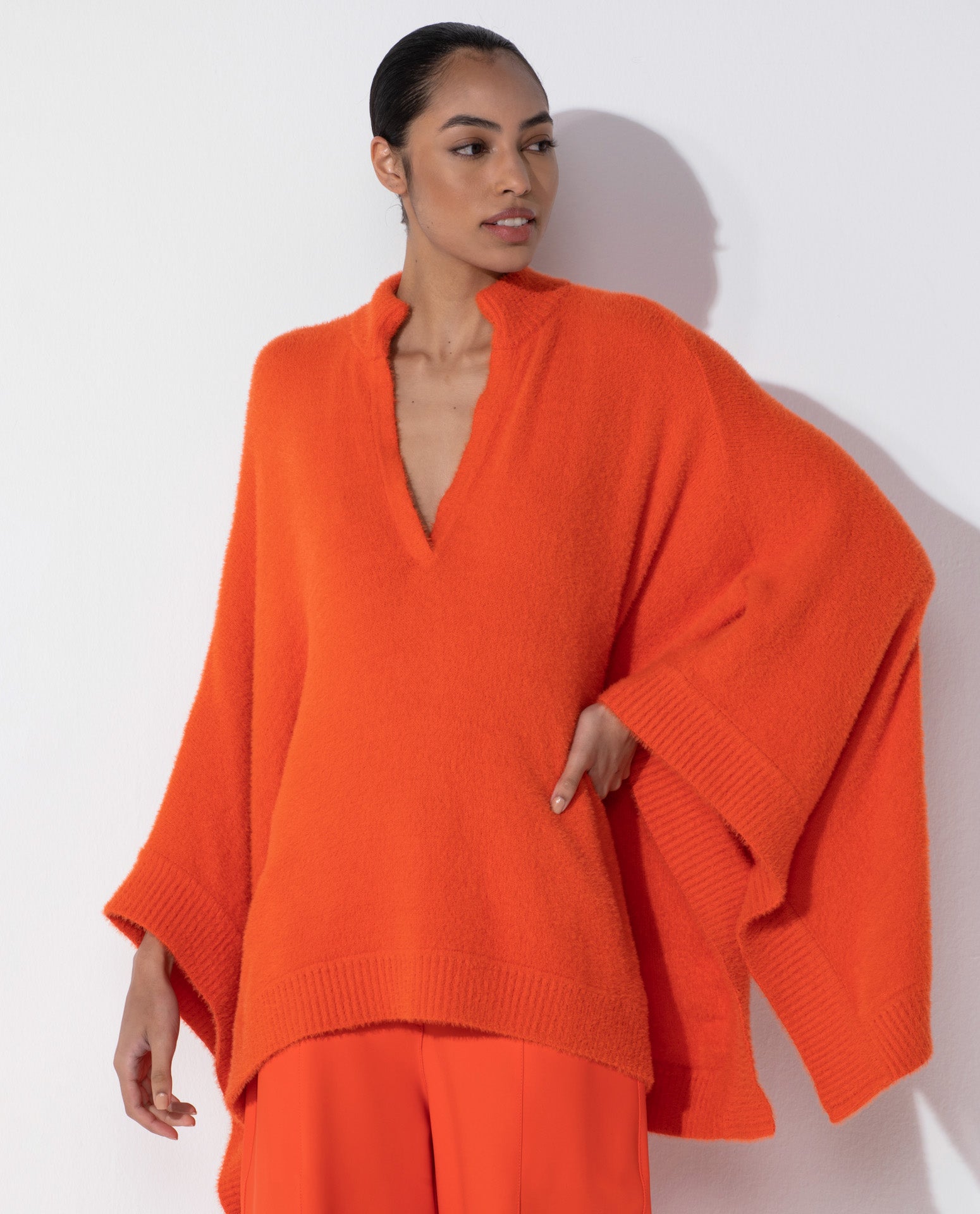 Over Lafort Amplo Nina Tricot