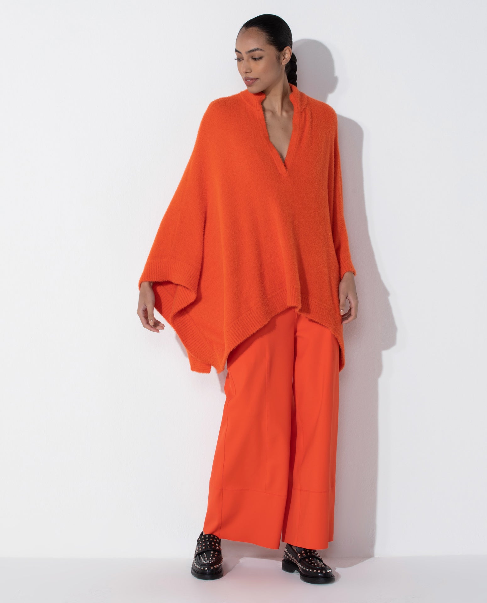 Over Lafort Amplo Nina Tricot