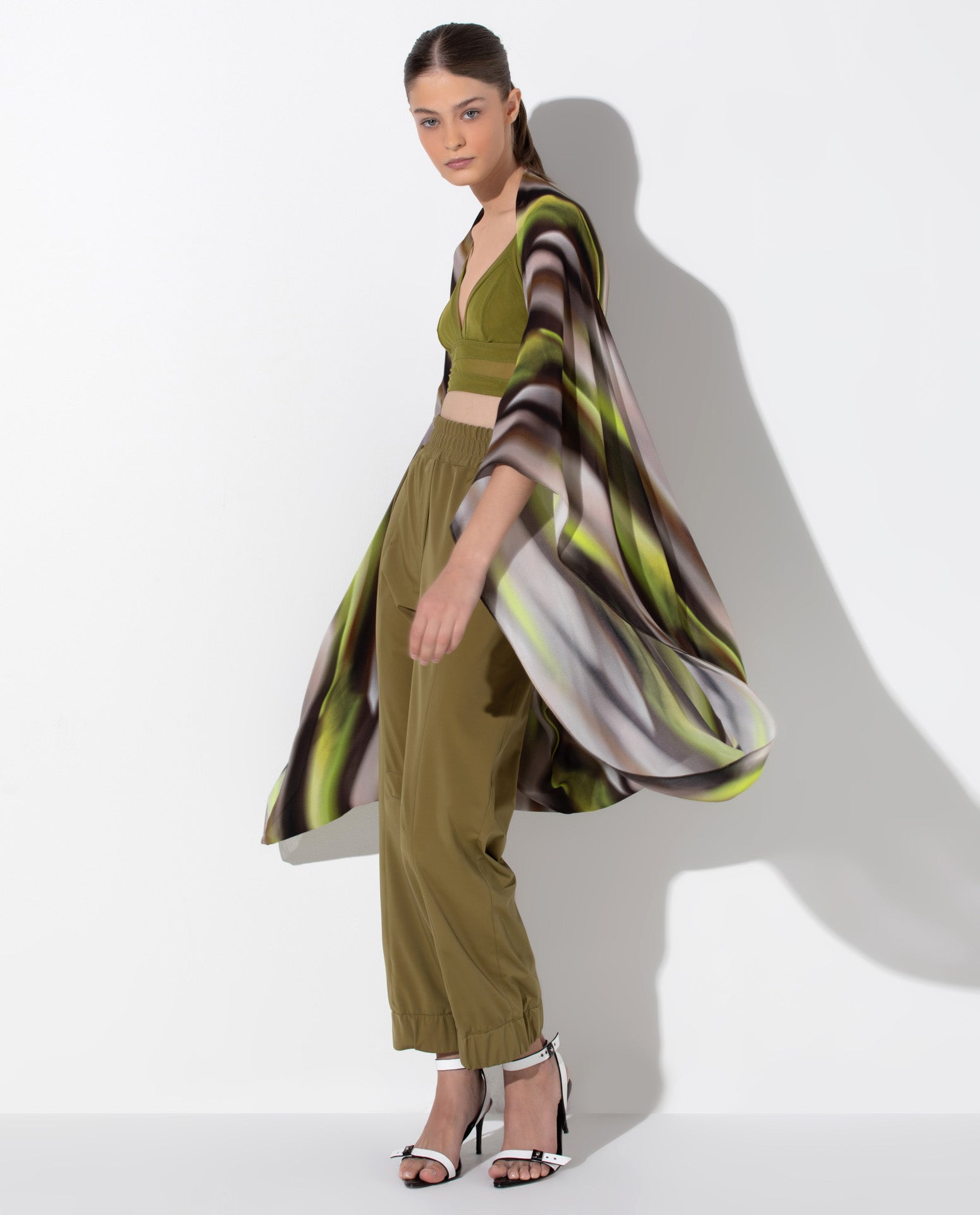 Xale Lafort Sedoso Nikki Crepe Leve