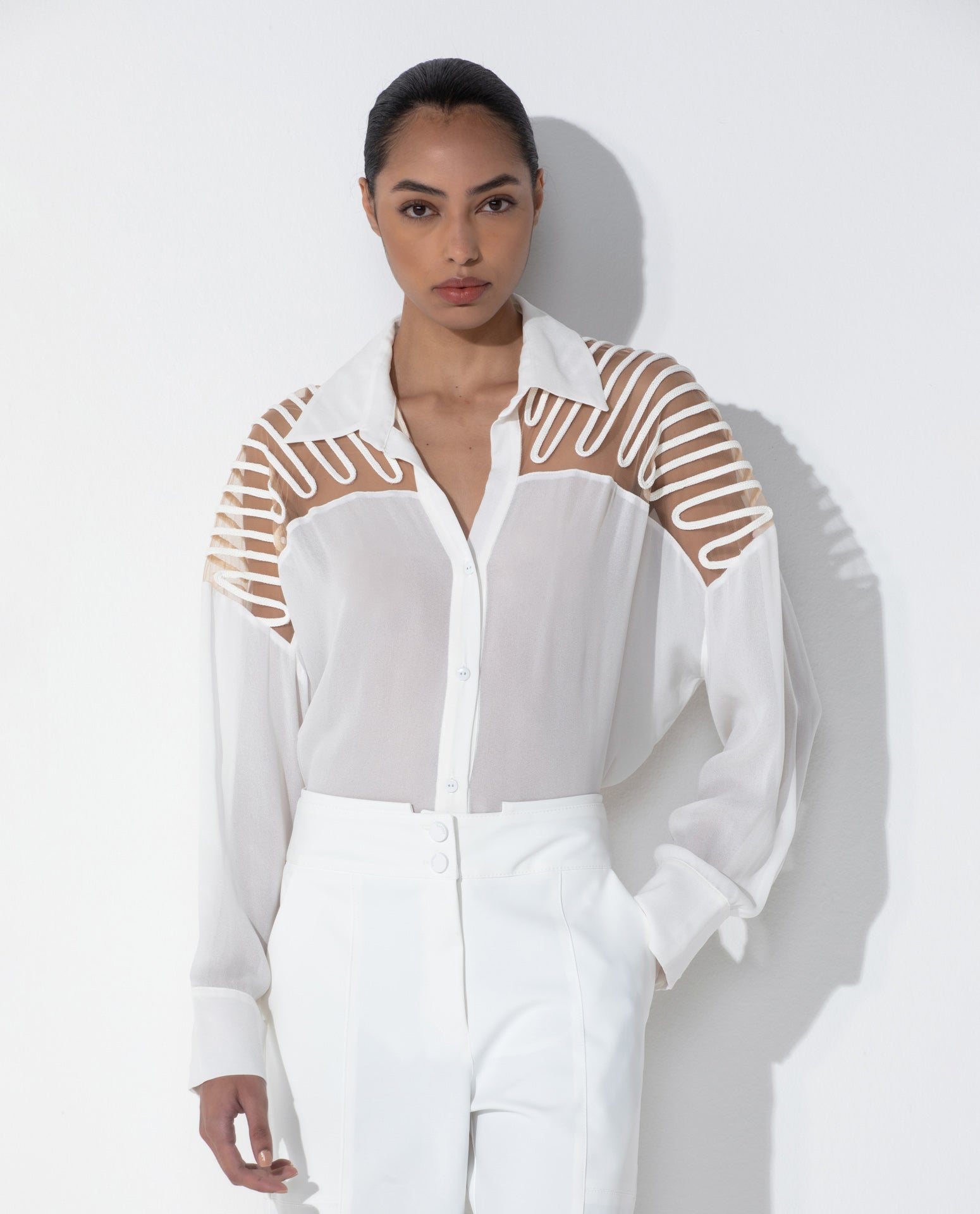 Camisa Lafort Com Bordado Bia Crepe Leve