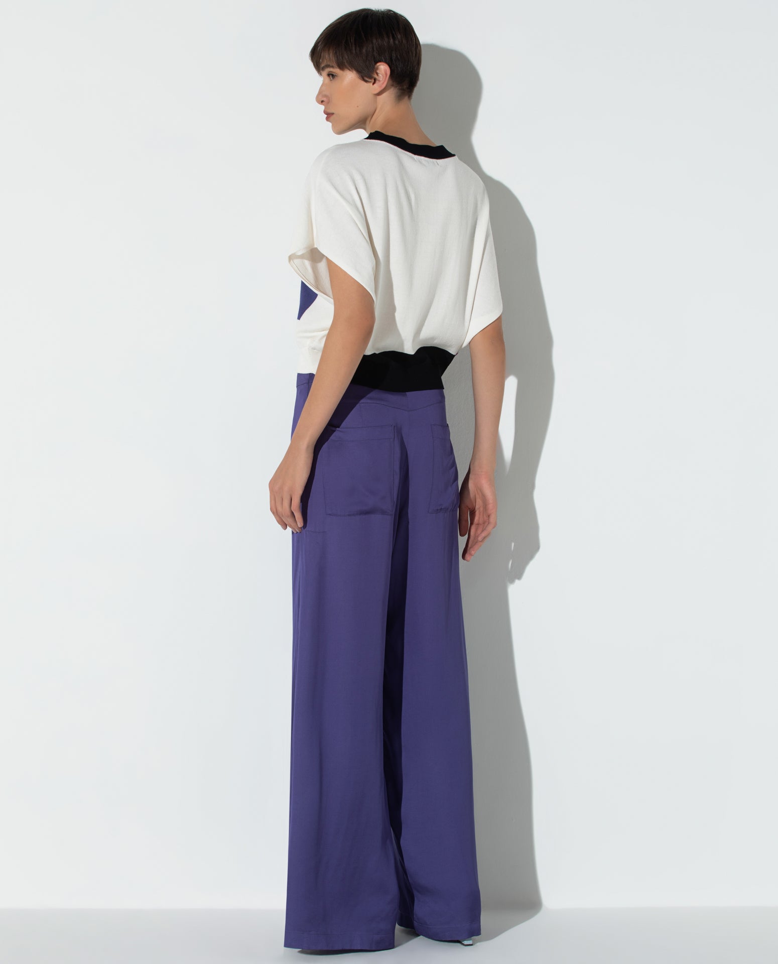 Calça Lafort Com Pregas Naya Crepe Acetinado