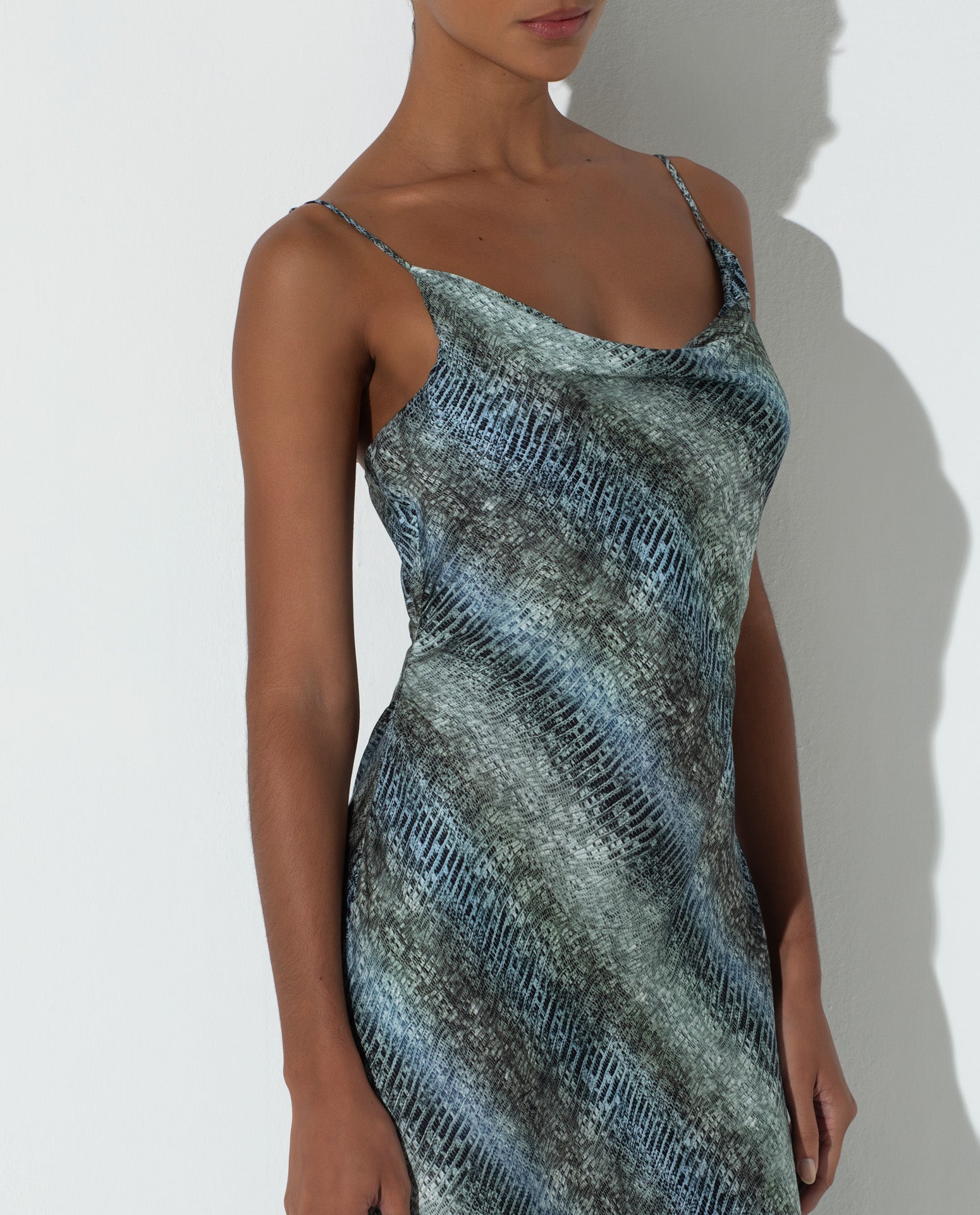 Vestido Lafort Slip Bella Crepe Acetinado Estampado