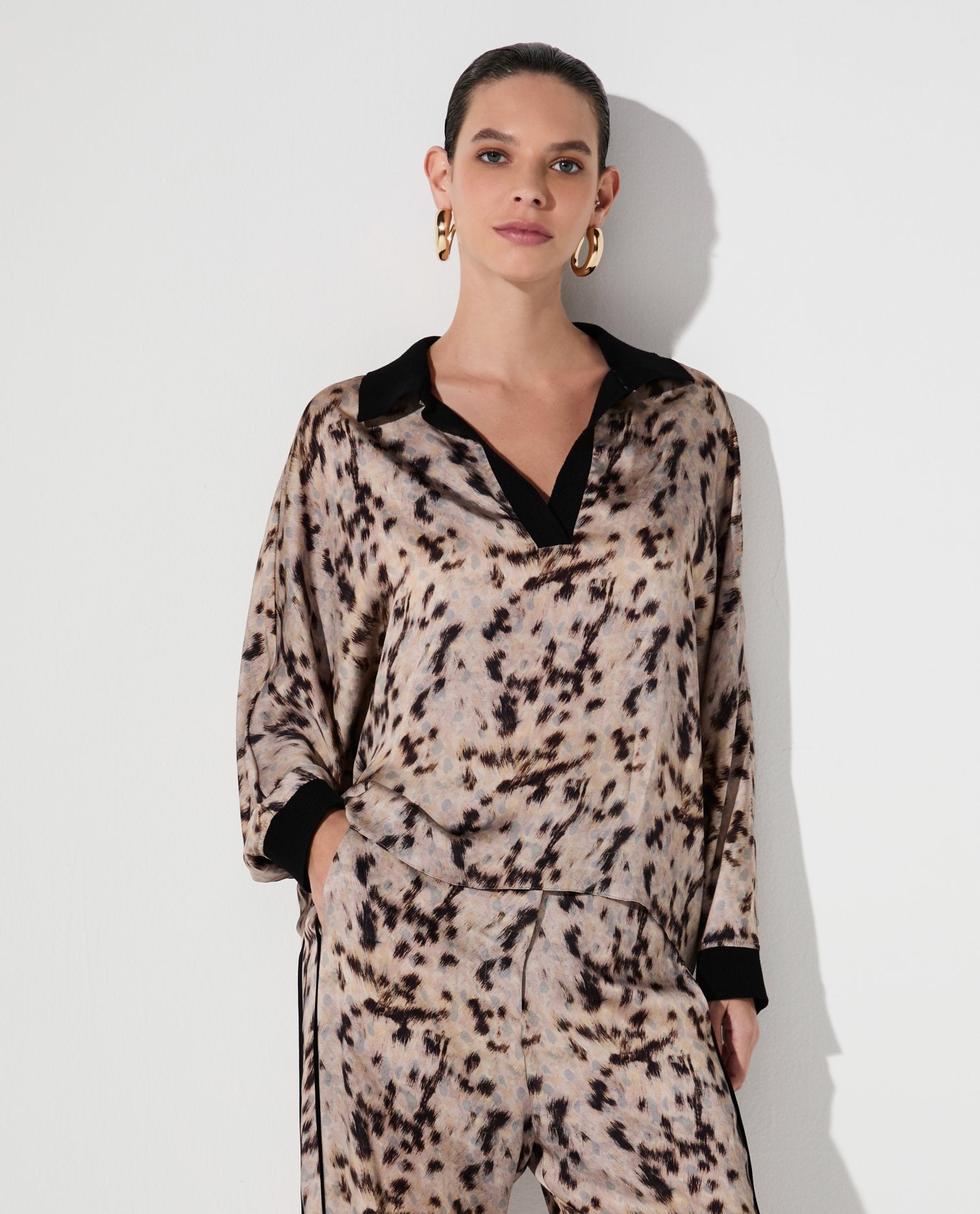 Blusa Lafort Gola De Tricot Carolinne Cetim Estampado