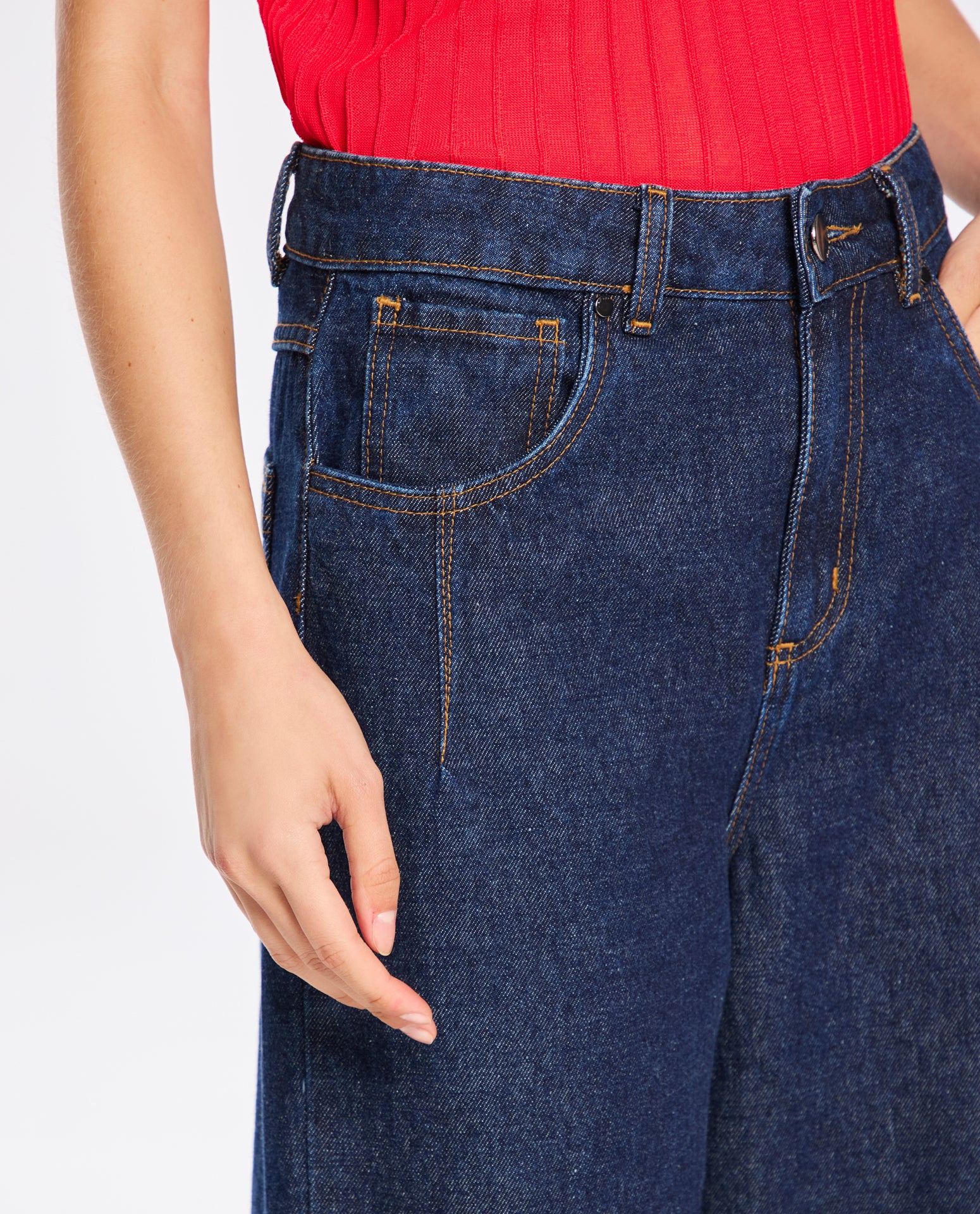 Calça Lafort Reta Com Pences Lorelai Jeans