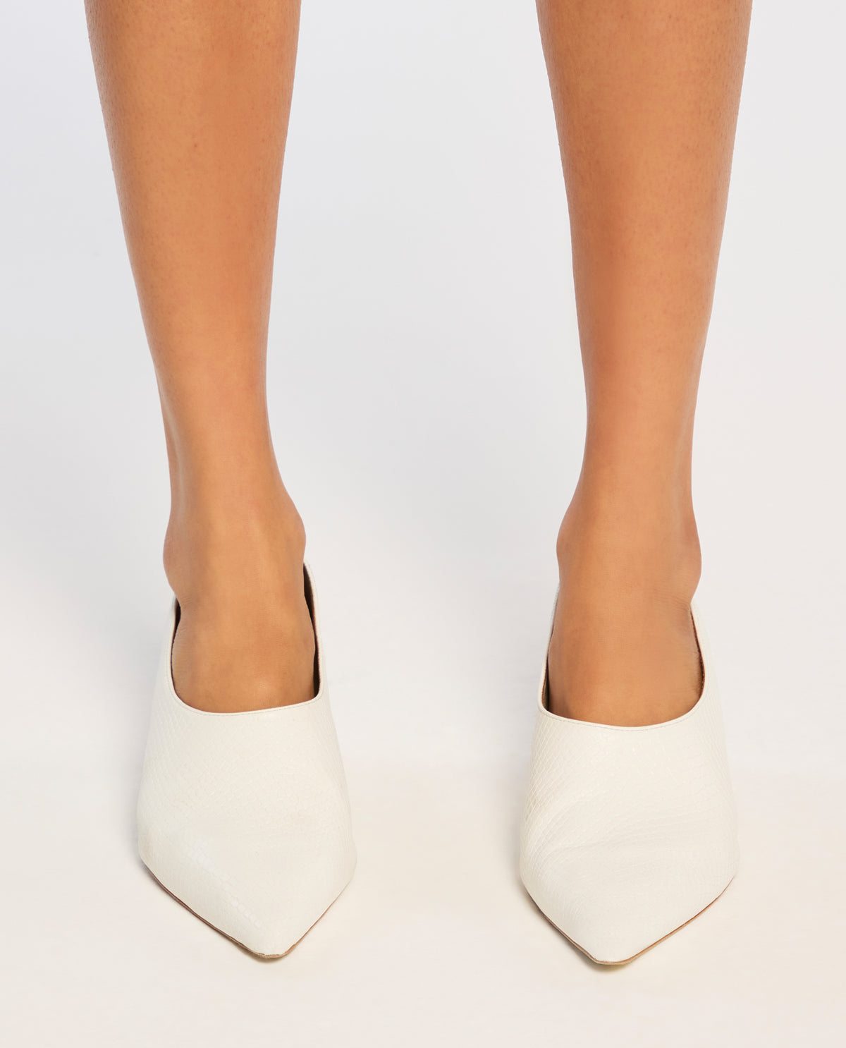 Scarpin Lafort Bico Fino Françoise Couro