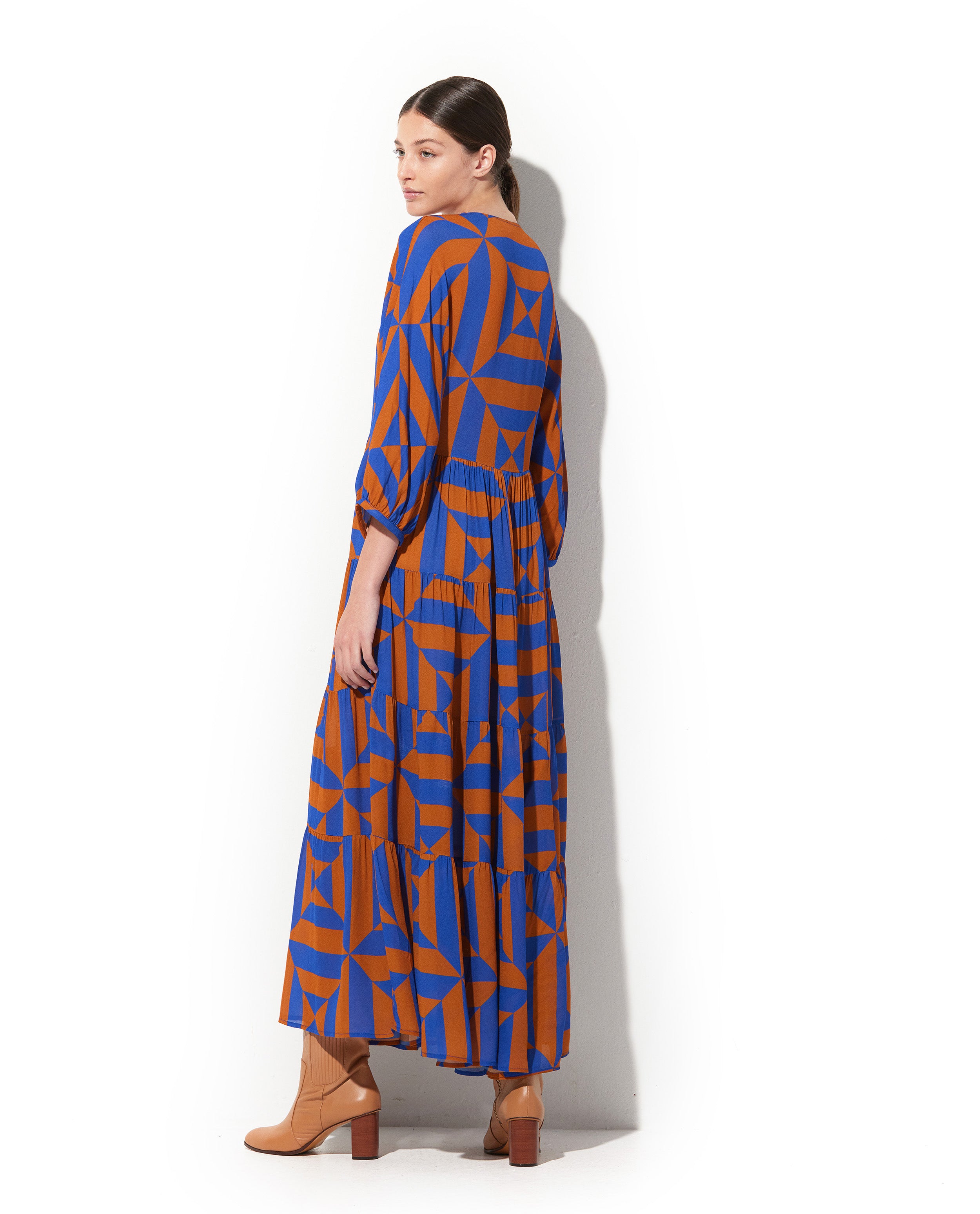 Vestido Lafort Midi Melinda Crepe Leve