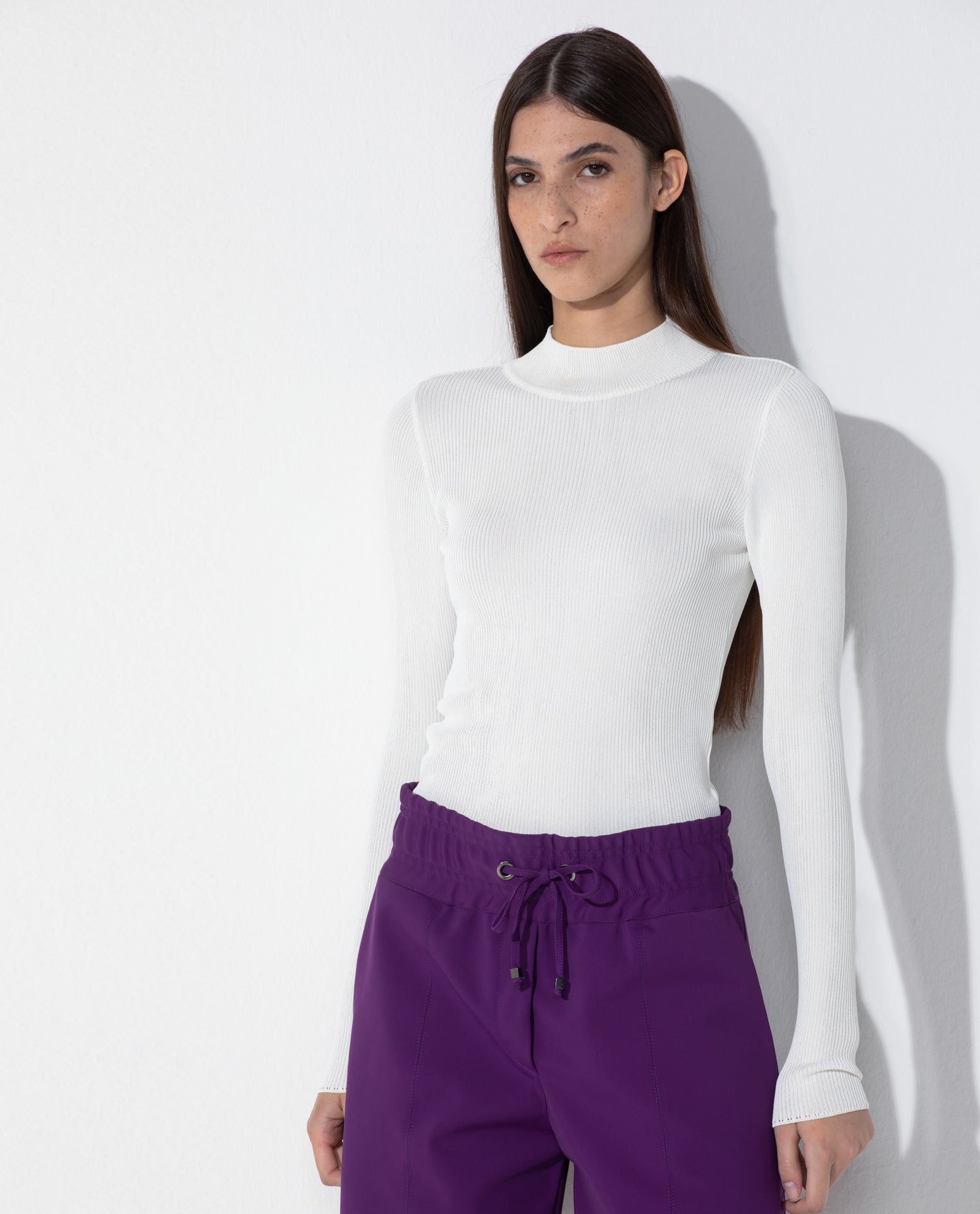 Blusa Lafort Gola Alta Letícia Tricot London Stories