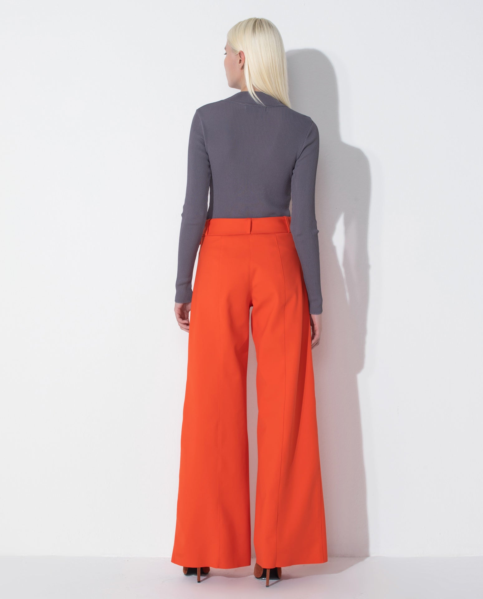 Blusa Lafort Gola Alta Letícia Tricot London Stories