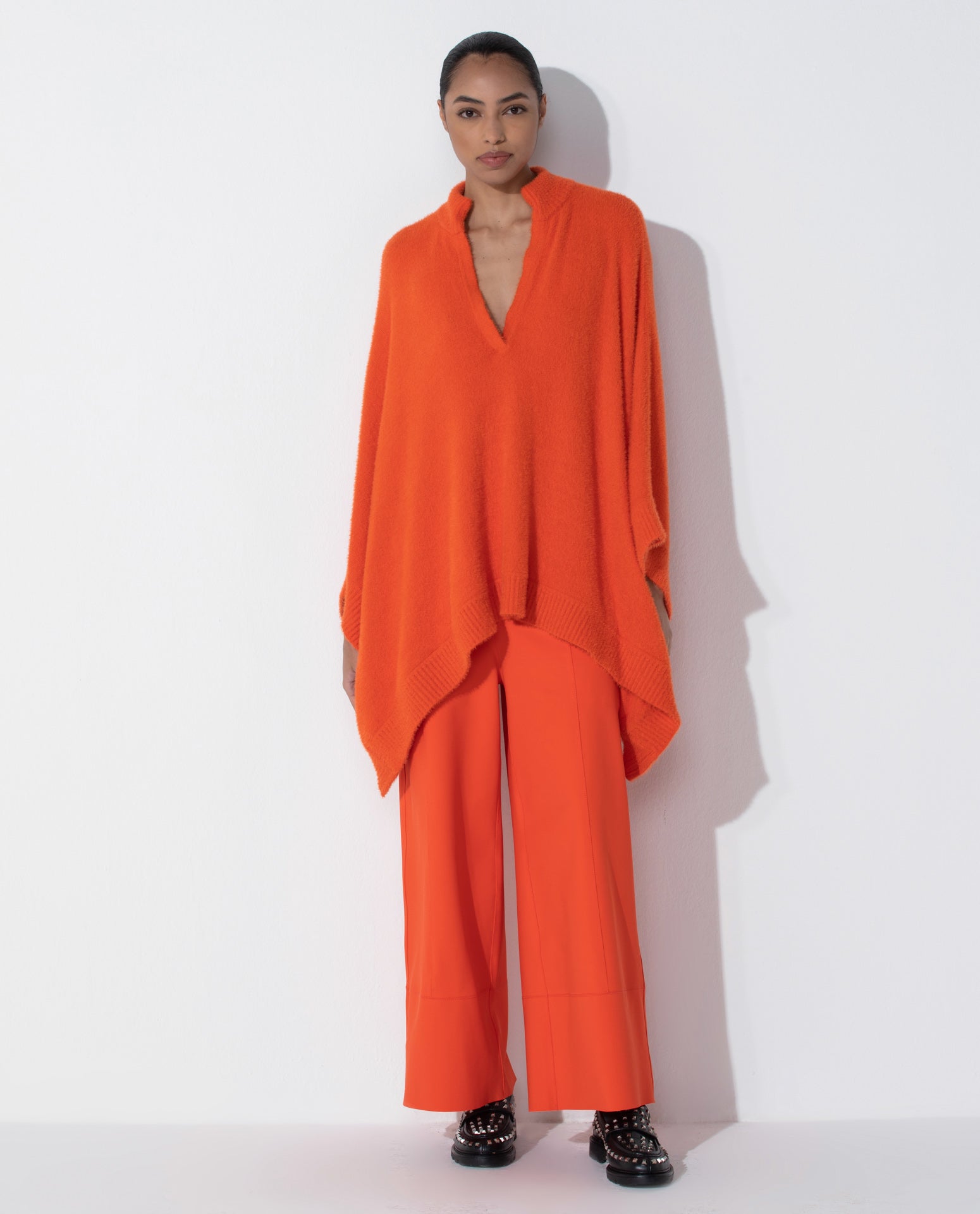 Over Lafort Amplo Nina Tricot