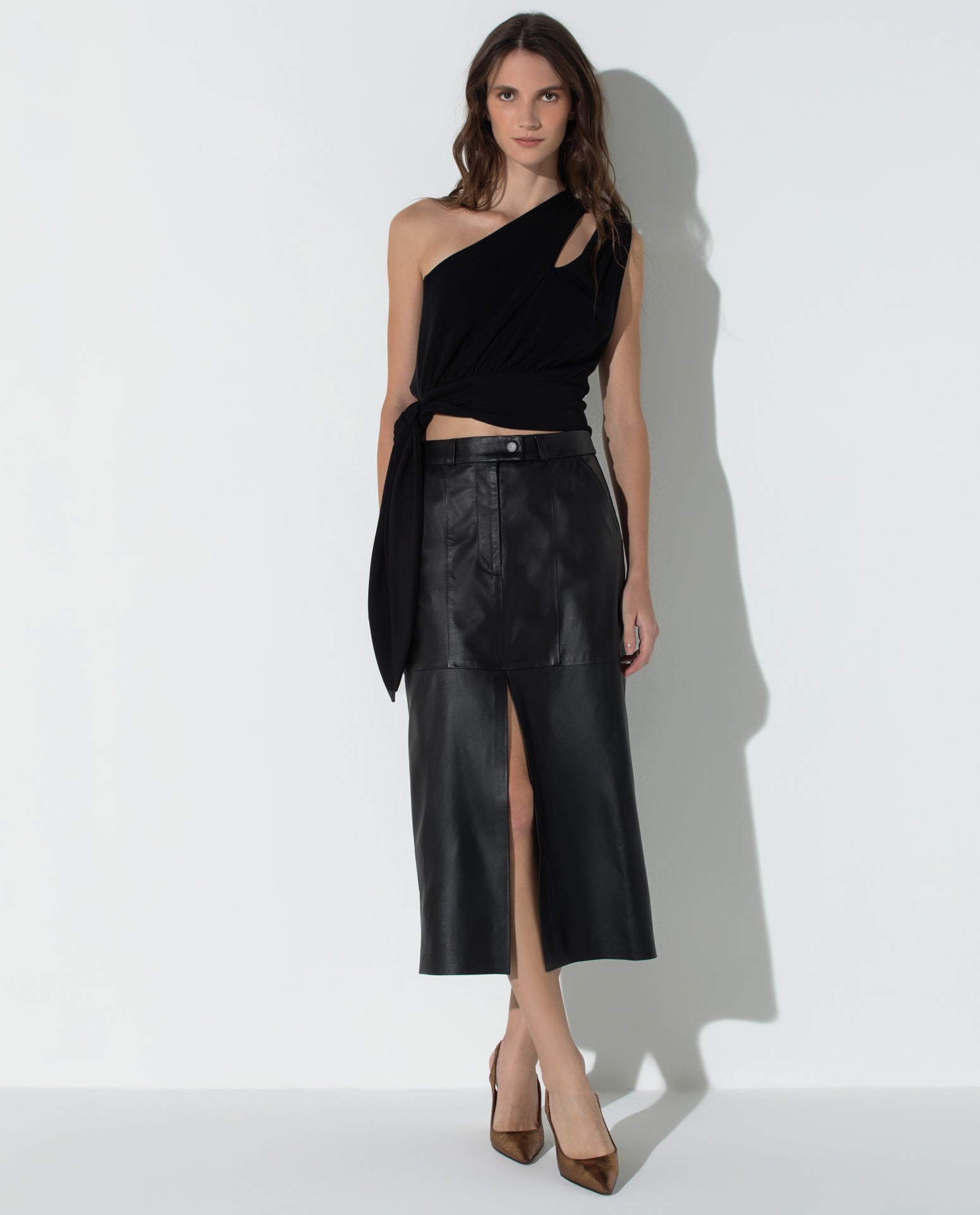 Blusa Lafort Assimétrica Ísis Malha Alfaiataria
