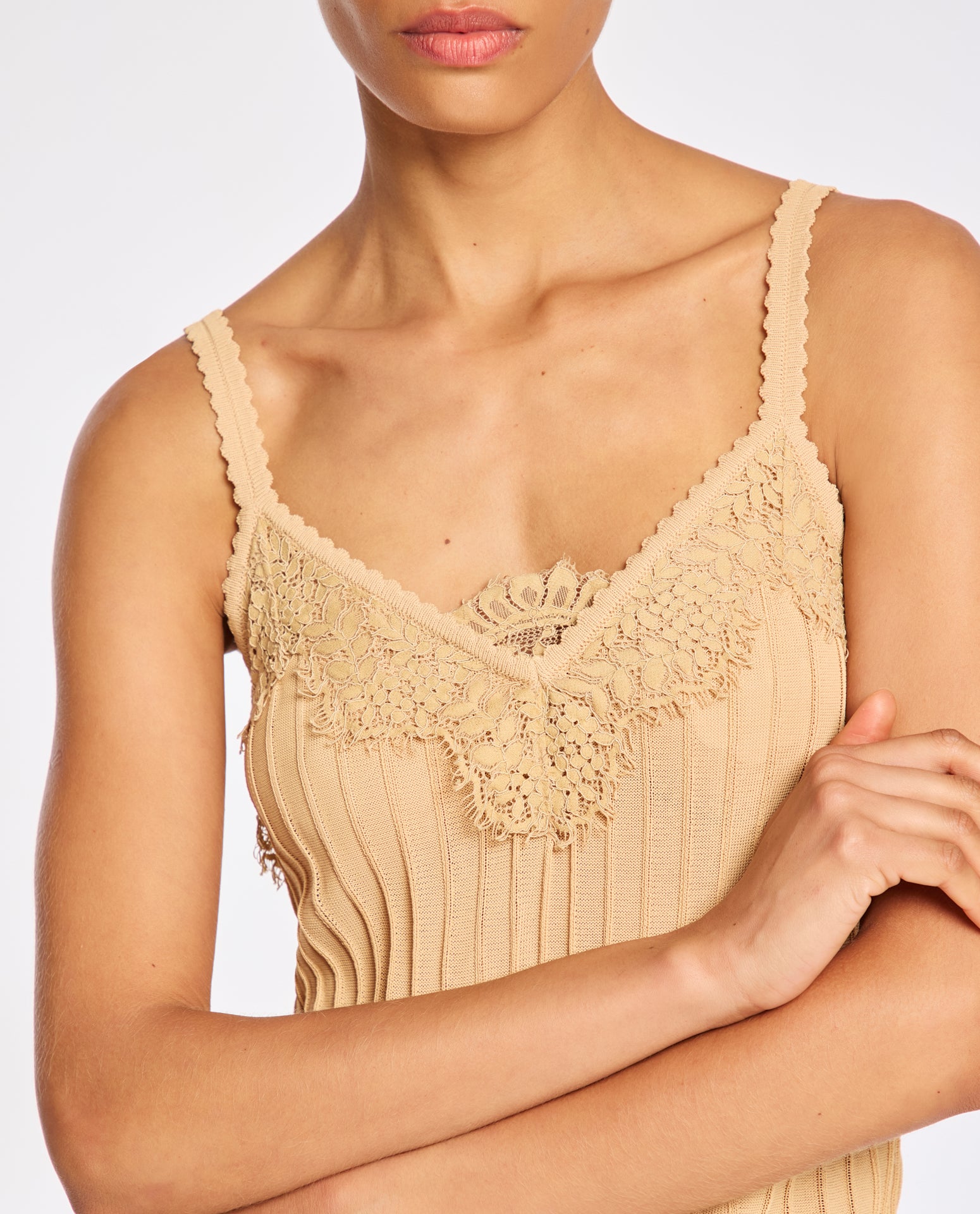 Top Lafort Com Renda Paula Tricot